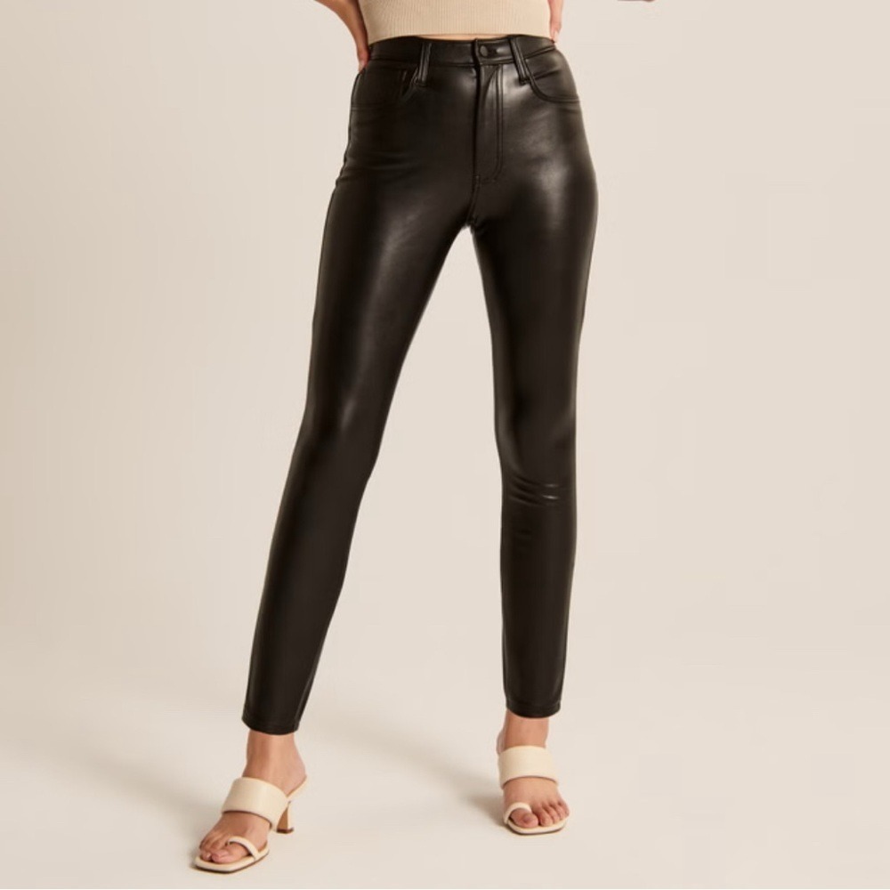 Abercrombie & Fitch Vegan Leather Skinny High Rise Curve Love Size 30/ 10